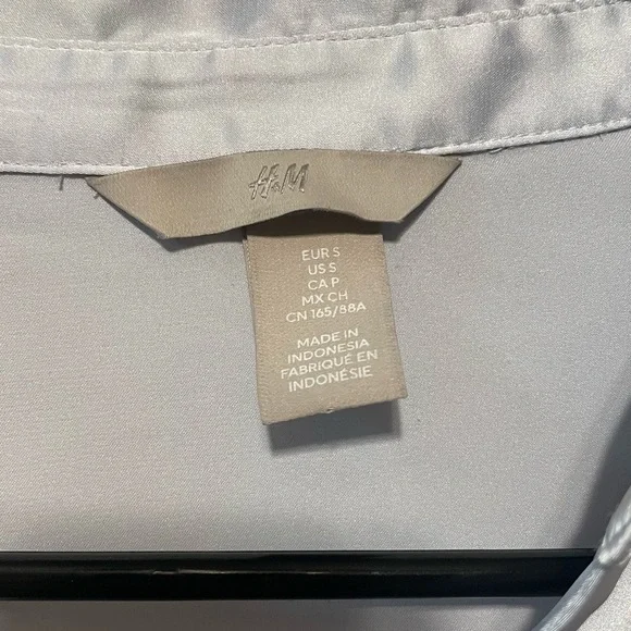 Satin button down blouse - Picture 3 of 3